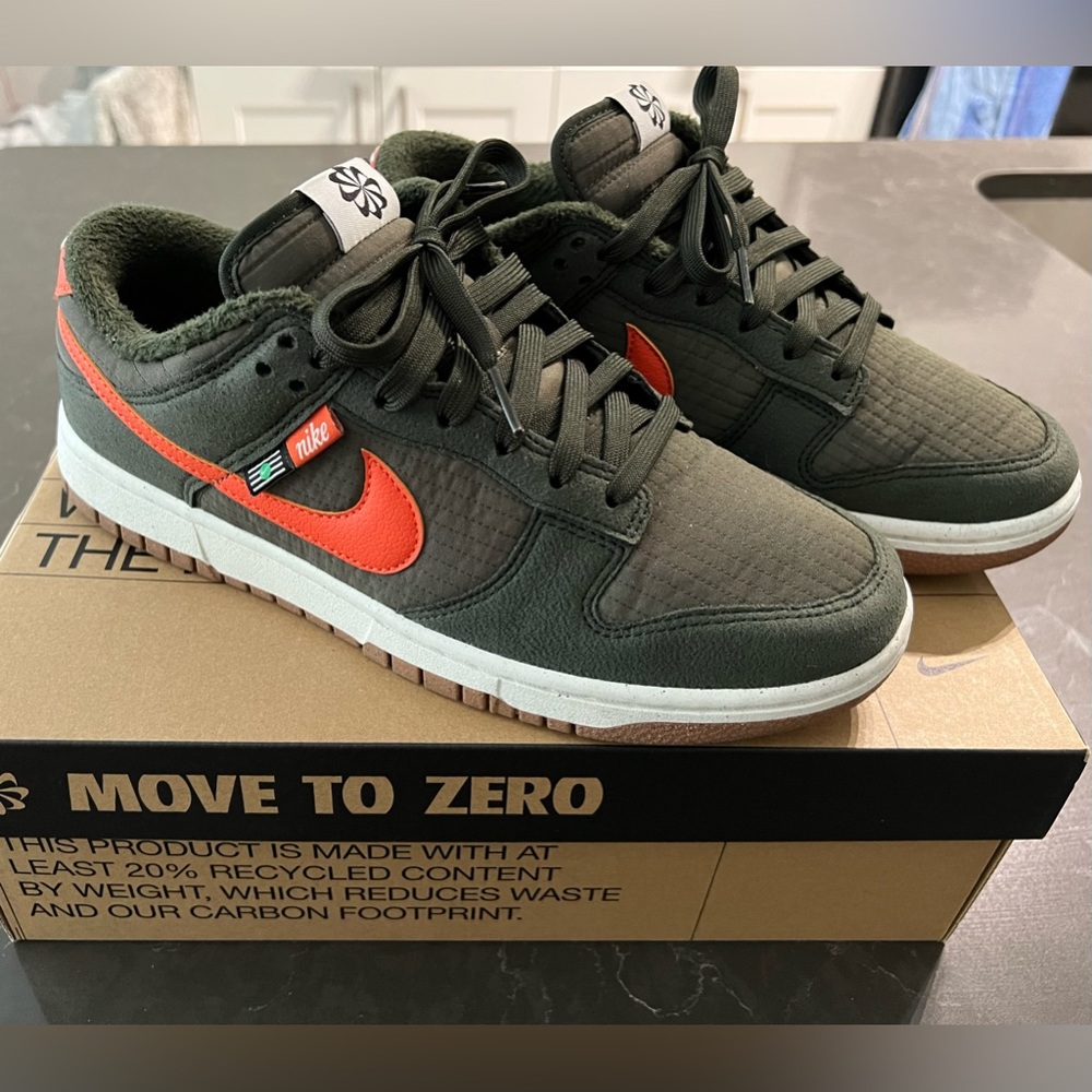 Nike Dunk Low Retro
Next Nature
